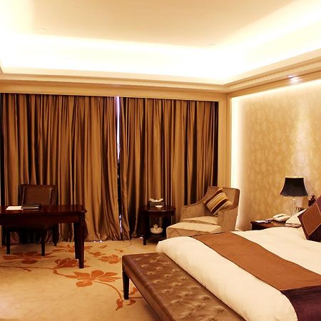 Yutong International Hotel شانتو المظهر الخارجي الصورة