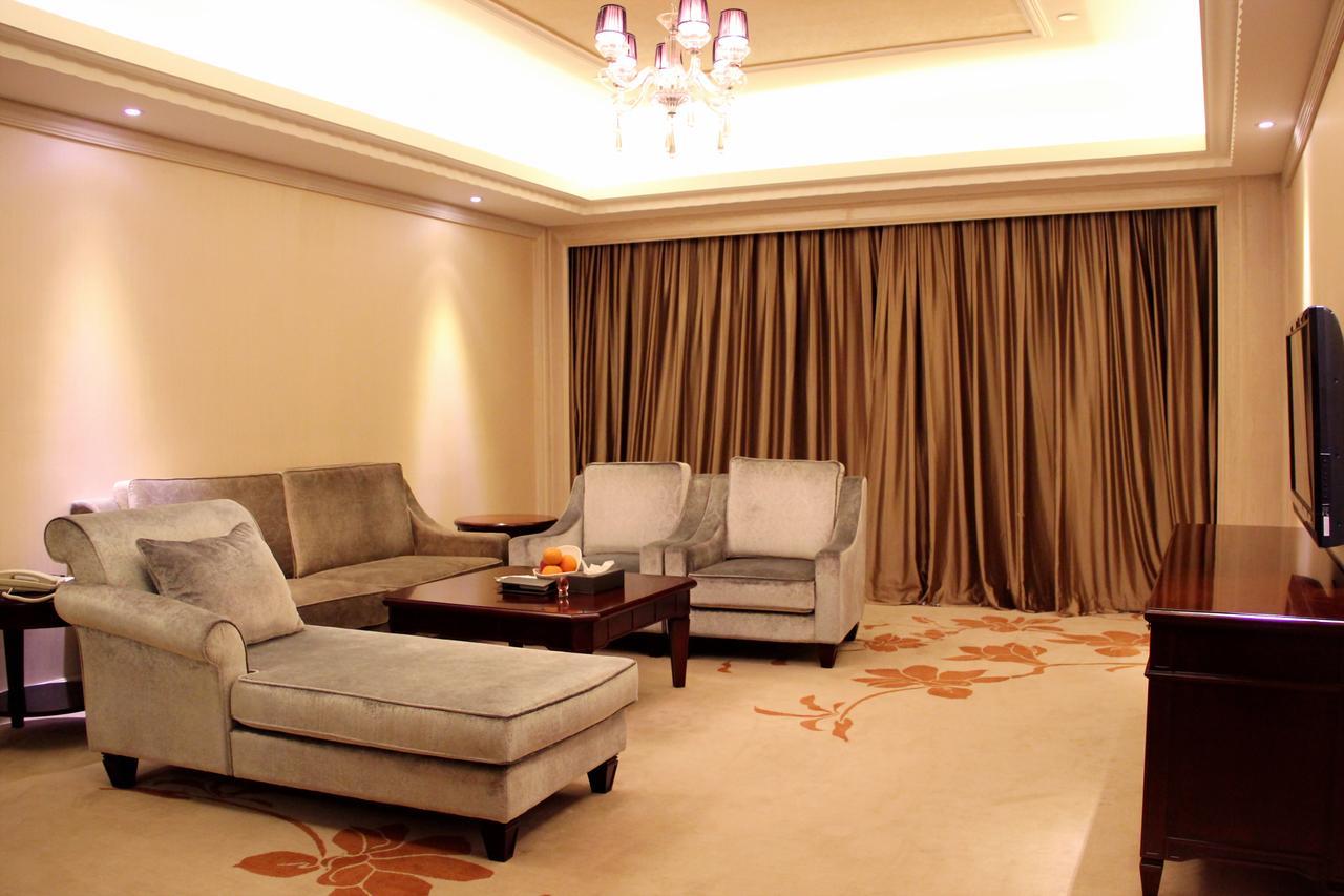 Yutong International Hotel شانتو المظهر الخارجي الصورة